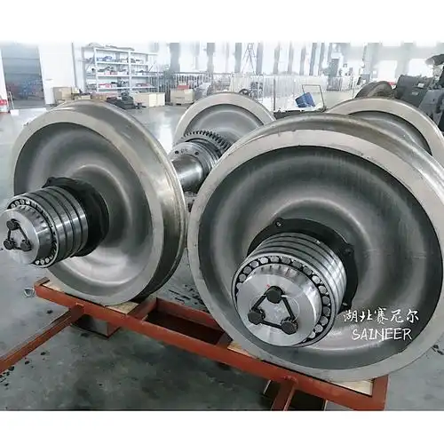 机车轮对湖北赛尼尔公司65吨机车机车轮对