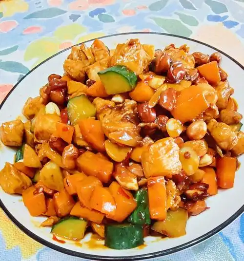 好吃又下饭的宫保鸡丁家常做法