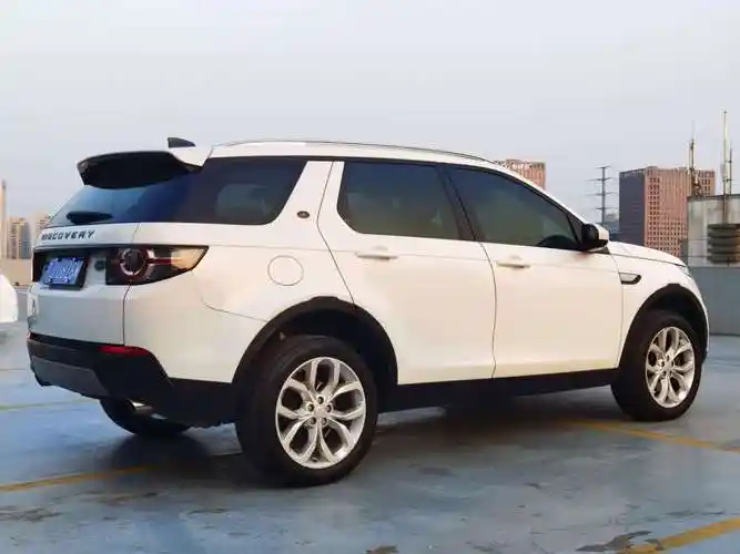路虎 发现神行  2017款 2.0t hse图片