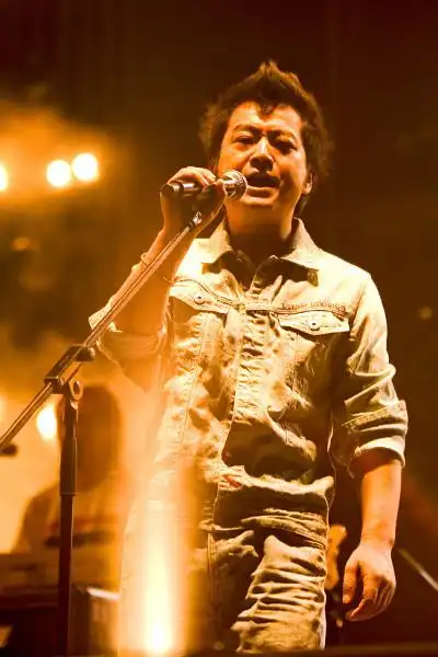 何勇- 何勇个人资料简介_何勇个人经历