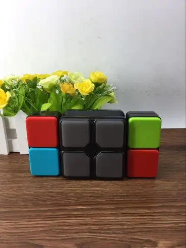 亚马逊爆款 益智无限魔方 创意翻转减压神器 音乐电子百变魔方