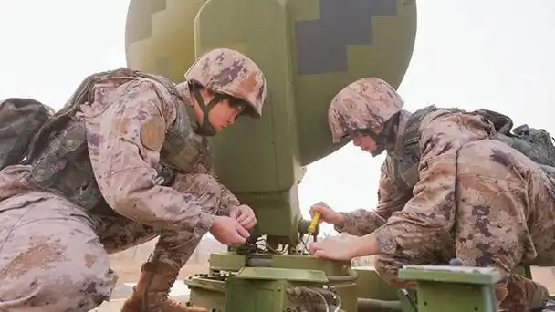 中国军网 - 中国人民解放军官方军事新闻门户