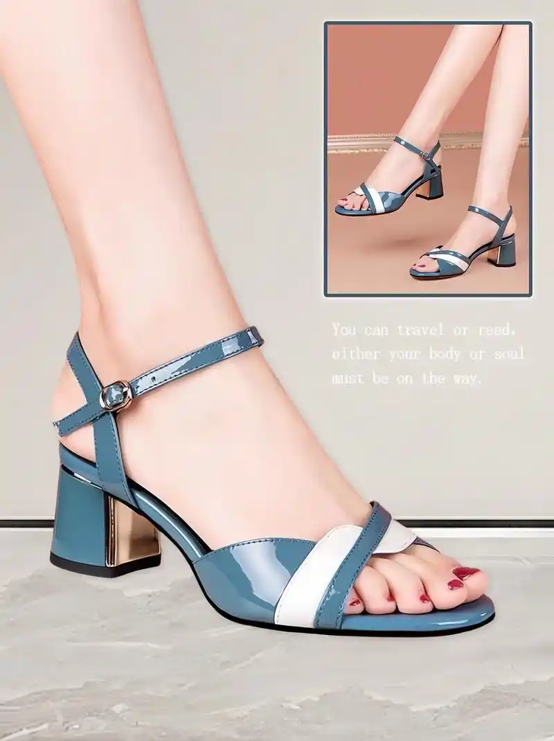 好喜欢这双外穿凉鞋,时尚百搭一字带设计,低跟舒适穿着.柔软材质