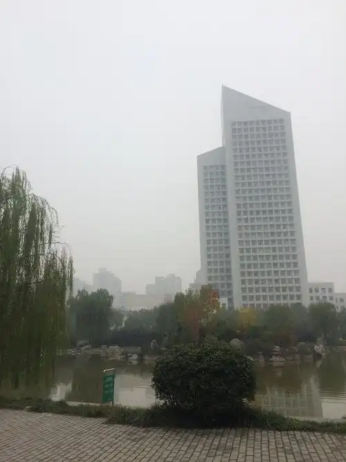 西安美术学院瞬间美