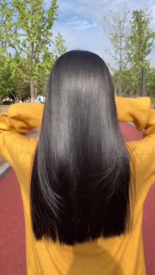 想和我一样拥有一头乌黑秀丽的长发吗,淘米水加几味中草药洗头帮你