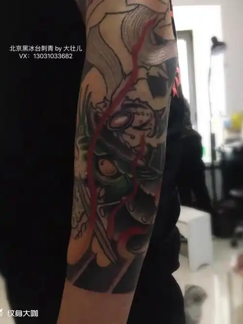 狮虎花臂_纹身图案手稿图片_无言的纹身作品集