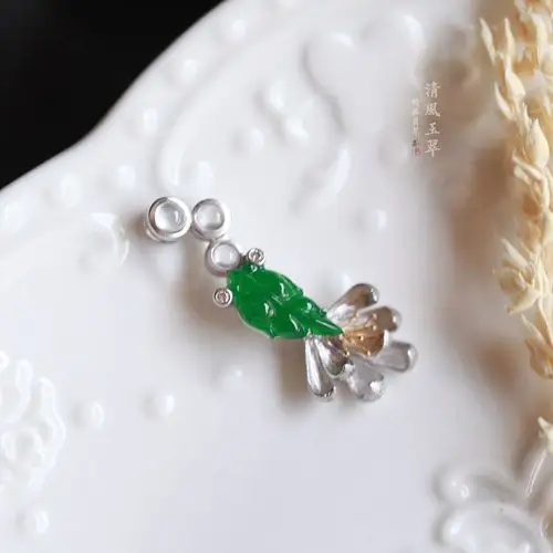项坠清风玉翠18k金镶钻镶钻阳绿金鱼翡翠吊坠颈饰