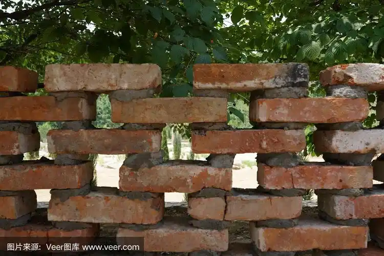 一块砖围墙
