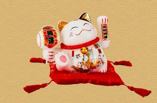 招财猫举左手什么意思(招财猫的起源是哪里) - 桃子命理馆