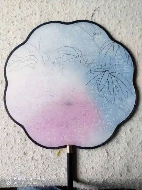 漂亮的工笔黄,紫牡丹团扇,这样画的!