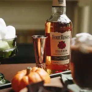 四玫瑰威士忌