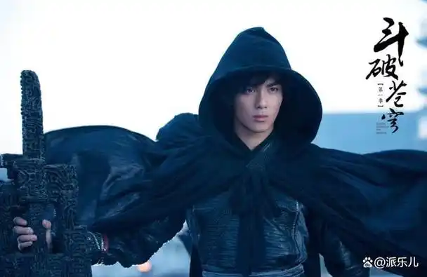 他自2005年主演个人第一部电视剧《封神榜之凤鸣岐山》以来,便踏上了