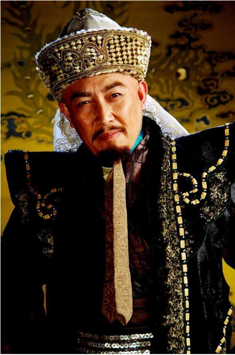 他先后在影视剧扮演过玉帝,秦始皇,勾践,李世民,唐玄宗,成吉思汗,宋