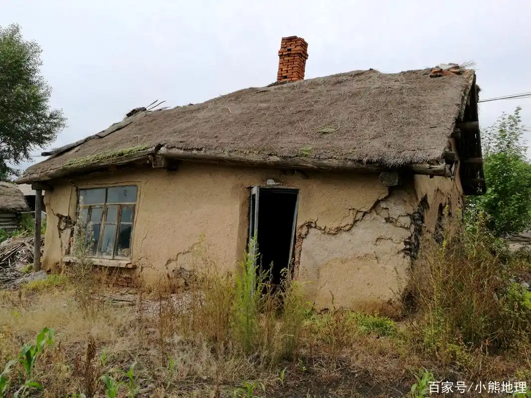 东北农村这间老屋照片,能说明什么?