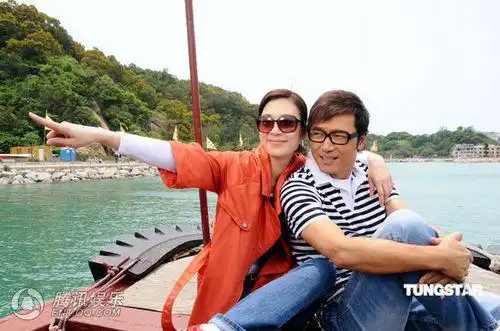 《老公万岁》剧照抢先看 苗侨伟谢天华再牵手