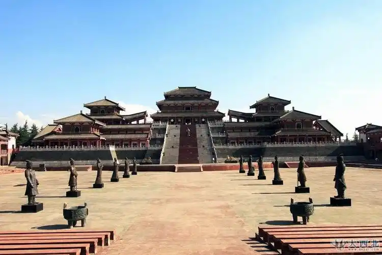 秦始皇一生痴迷收藏的三样东西:女人 财富 宫殿