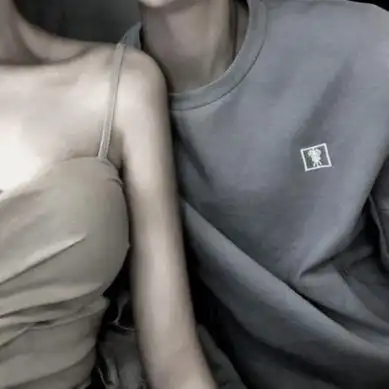 qq情头真人 高清好看的qq双人真人情头_情侣头像_美头网