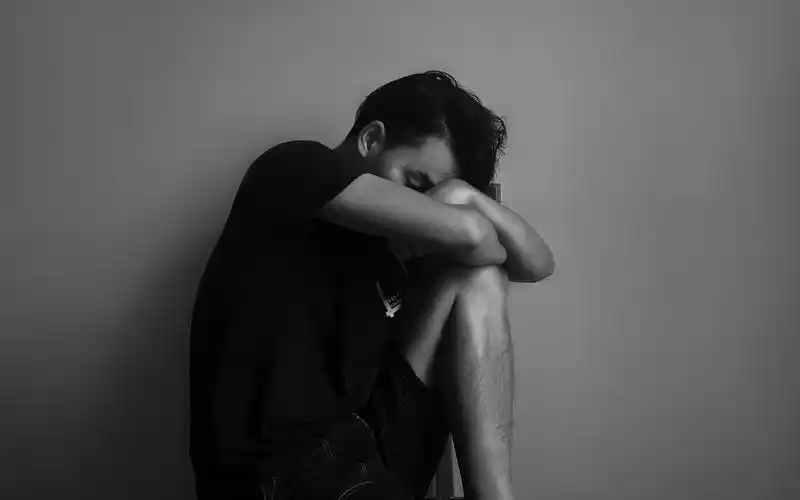 人累心累身心疲惫图片