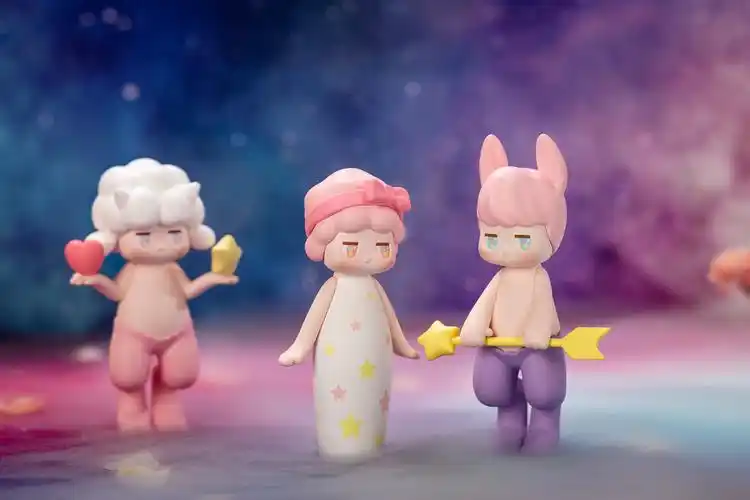 泡泡玛特携satyrrory星座系列降临快来get你的专属星座