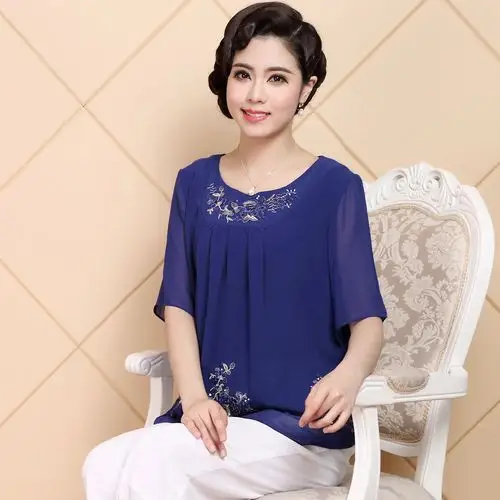 共127 件中老年女装妈妈装夏装短袖t恤中年雪纺衣服相关商品