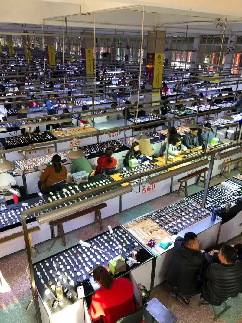 石佛寺珠宝玉器市场淘玉攻略时间表① 这里是"玉雕之乡"河南省南阳市