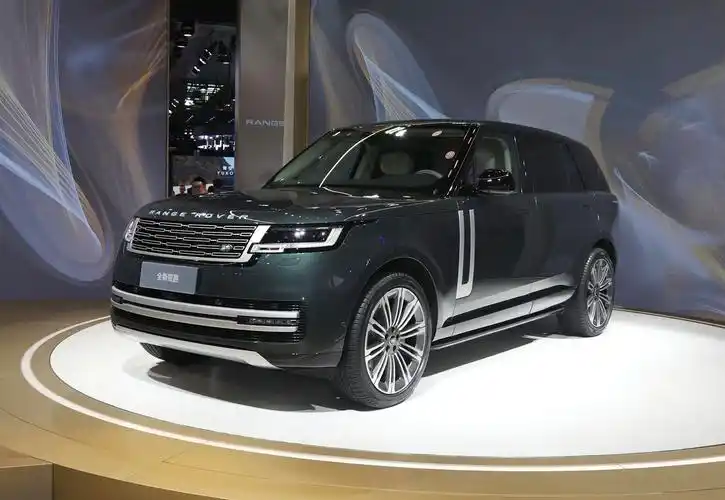 新款路虎揽胜亮相广州车展并上市,3.0t/4.4t动力,售142.8万元起_太平