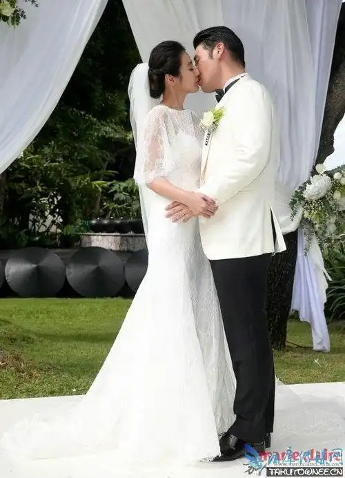 陈怡蓉和陈法蓉两人是什么关系陈怡蓉的老公薛博仁是谁