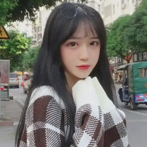 有人还有这个小姐姐的图嘛?