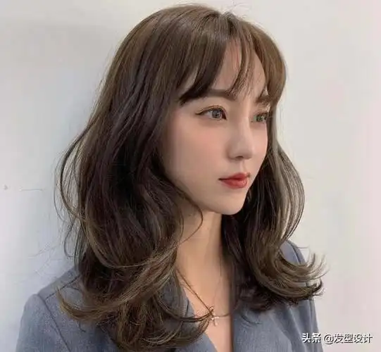 中长发型设计图片大全(今年流行的从短到长发型推荐50款)(19)
