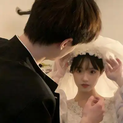 双人情侣头像一人一半真人甜蜜图片