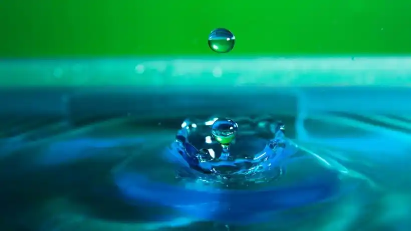 精选溅起的水滴唯美意境图片大全分享!-第5页-猴子技术宅