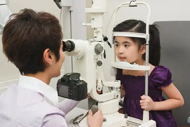 2,近视.近视是一种最常见的屈光不不正.