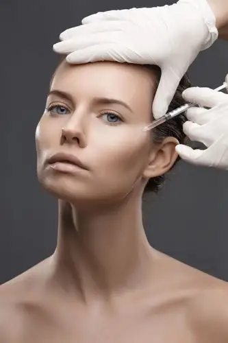 打美容针的人物高清图片