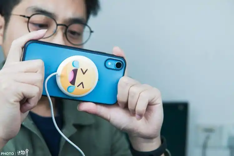 比magsafe更划算,但体验同样优秀,图拉斯小冰磁体验