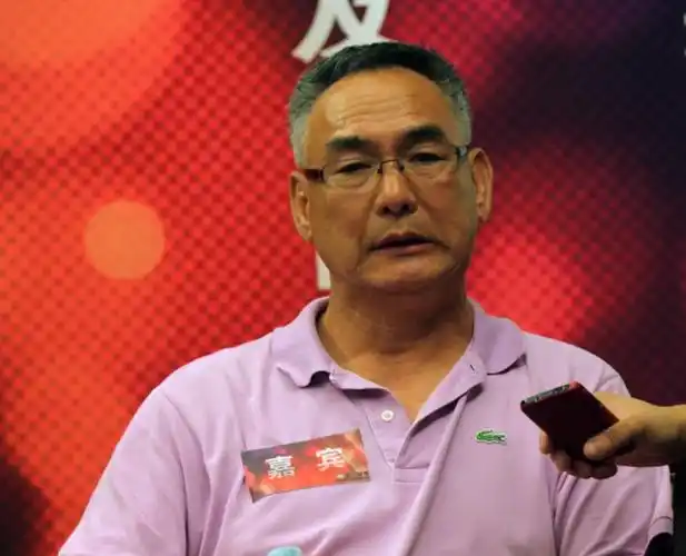 回顾东方秃鹰35年后演员境况洪金宝成老翁4位大佬已逝