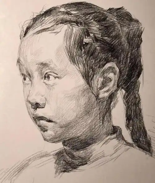 视频教学|朱传奇教你在四分之三侧女童素描头像中处理调子的过渡变化