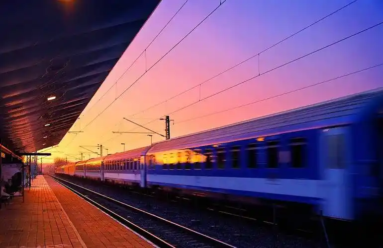 镇江:看了上海金山线才知道,建设市域通勤铁路我也有捷径可走_观点_城