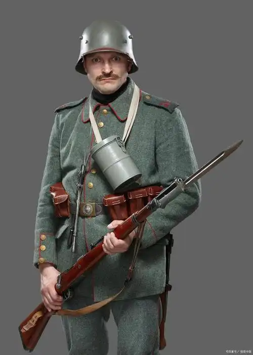 优雅的恶魔-极具美学性的二战德国军服