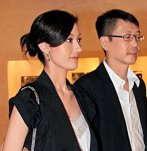 53岁的"蛇蝎美人"李嘉欣,不再被世界宽容|洪欣|赌王|模特|许晋亨