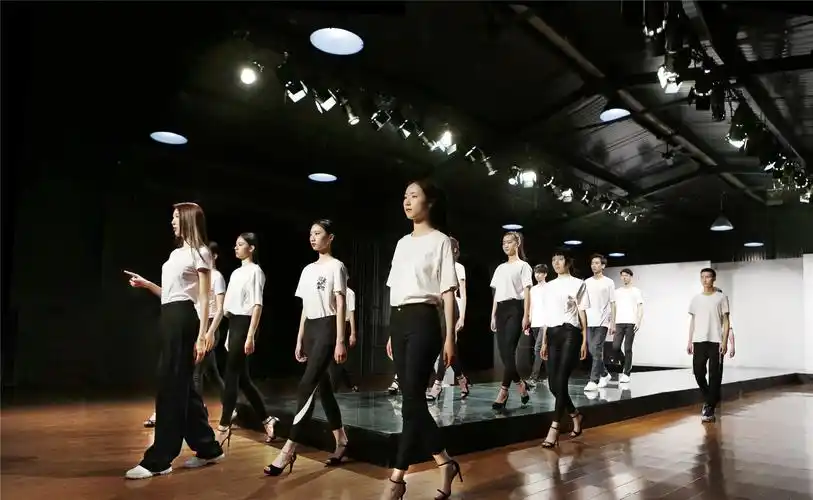 模特的基本功之台步知识讲解