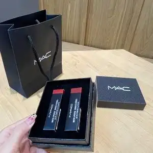 mac口红两支装,代购店清库存,(原包装盒 礼袋)