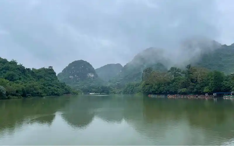 烟雨蒙蒙的柳州龙潭公园 第一集