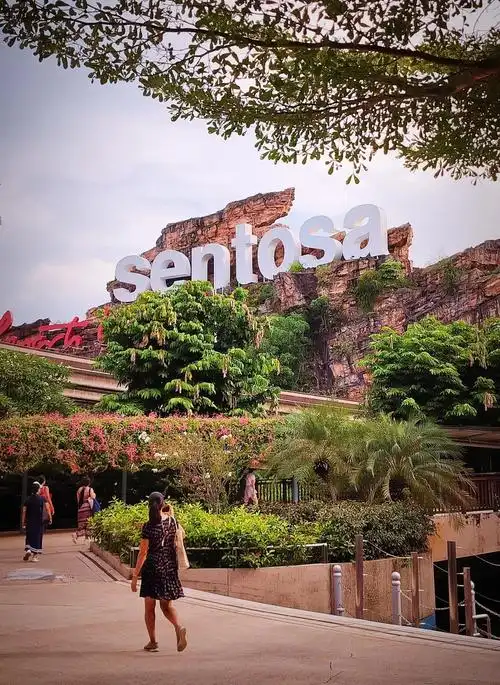 圣淘沙:娱乐天堂的动线优化空间