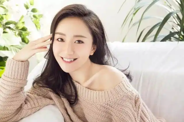 她在《武林外史》中饰演"小泥巴",她却是我的梦中情人