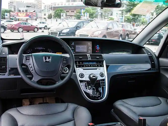 汽车图库 纳智捷 东风裕隆 大7 mpv(81/164) 内饰图片 参考成交价