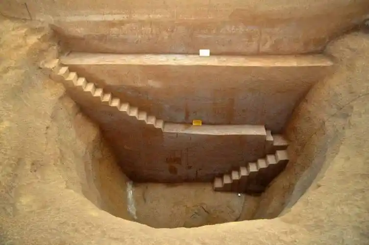 刘振东以汉代墓葬为例解读中国古代墓葬性质