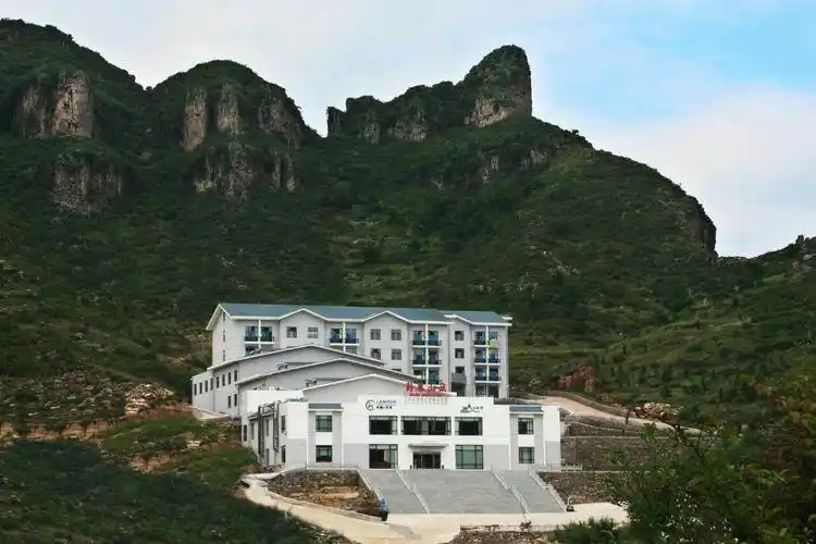 王莽岭 锡崖沟 挂壁公路两日游