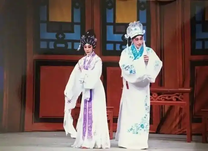 粤剧《楼台会》之映红霞(下):楼台泣别泪无痕(文汝清,李嘉宜演唱)