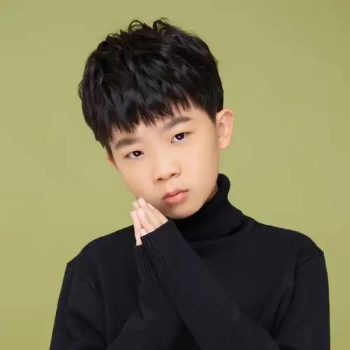 票数:639人气:1080投票王天泽个人资料详细资料>别名:腾腾,小石头