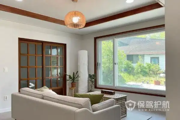 虽说整体框架没变但室内效果截然不同,尤其还是个平房,避免了上下楼的